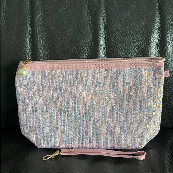 Pink Sequins Make Up Bag Wristlet Clutch - Picture 2 of 3